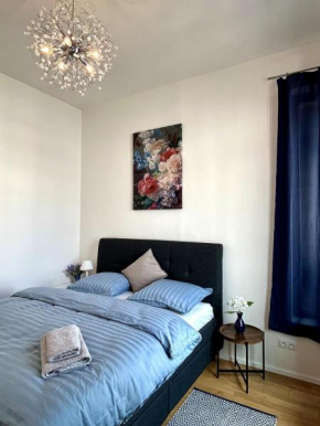Viktoria Suite with garage & balcony